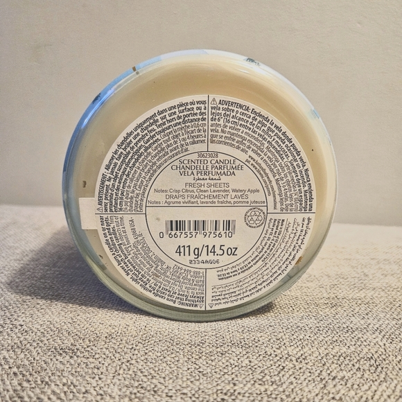 Bath & Body Works Candle - Picture 5 of 5